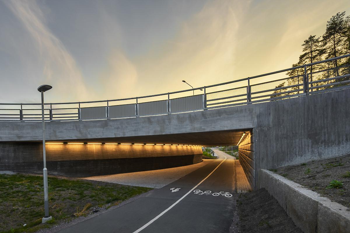 A bridge over a pedestrian / cycling route
